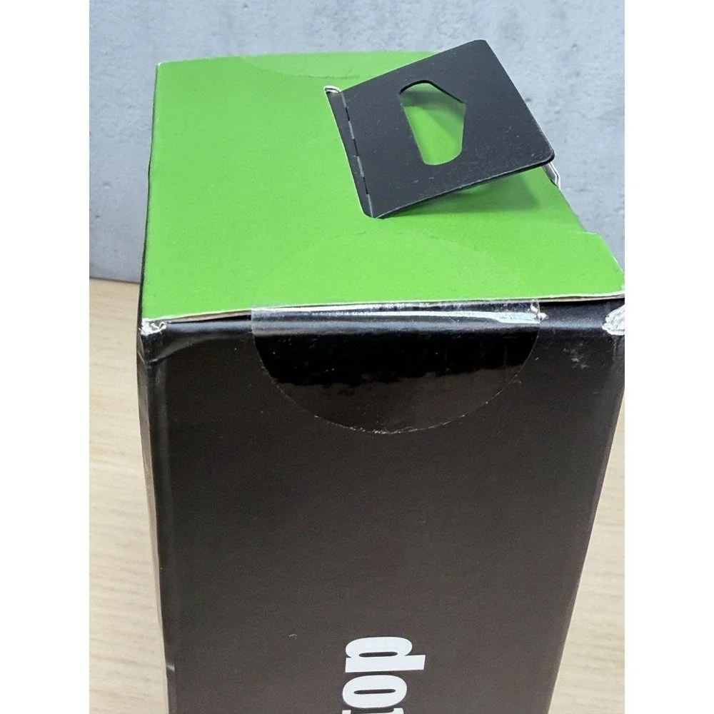 GAME STOP XBOX ONE Dual‎ Charging Dock V2 Station with 2x Batteries